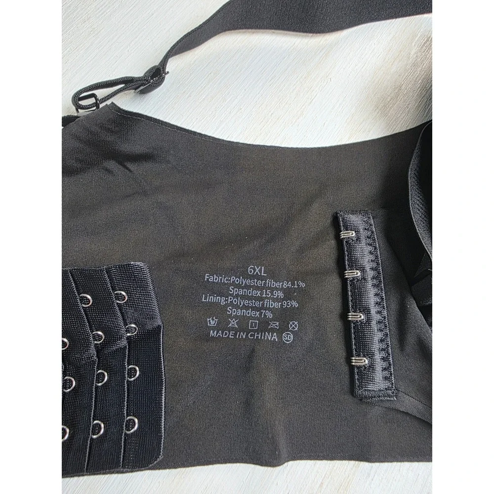 Unbranded seamless black